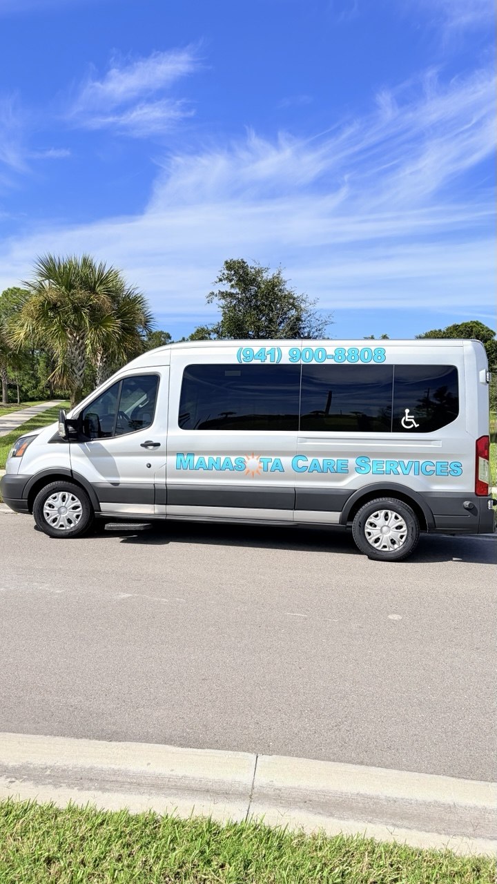 Used 2015 Ford Transit 350 XL RWD image 8