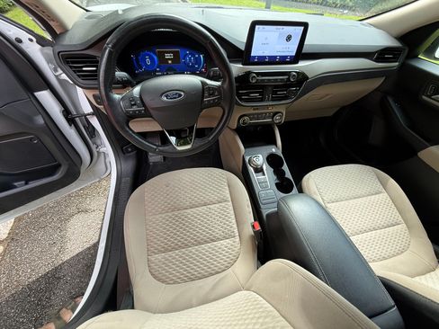 Used 2020 Ford Escape SE Sport FWD image 5