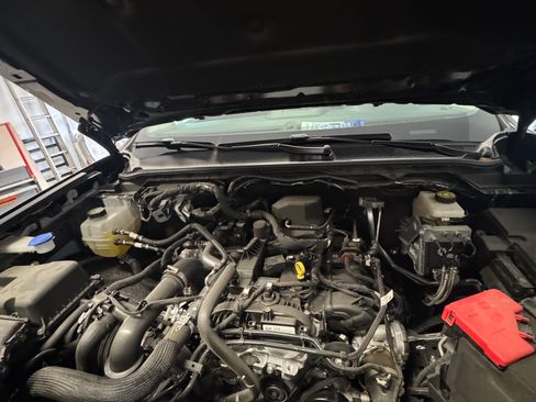 Used 2024 Ford Ranger XLT w/ Technology Package image 28