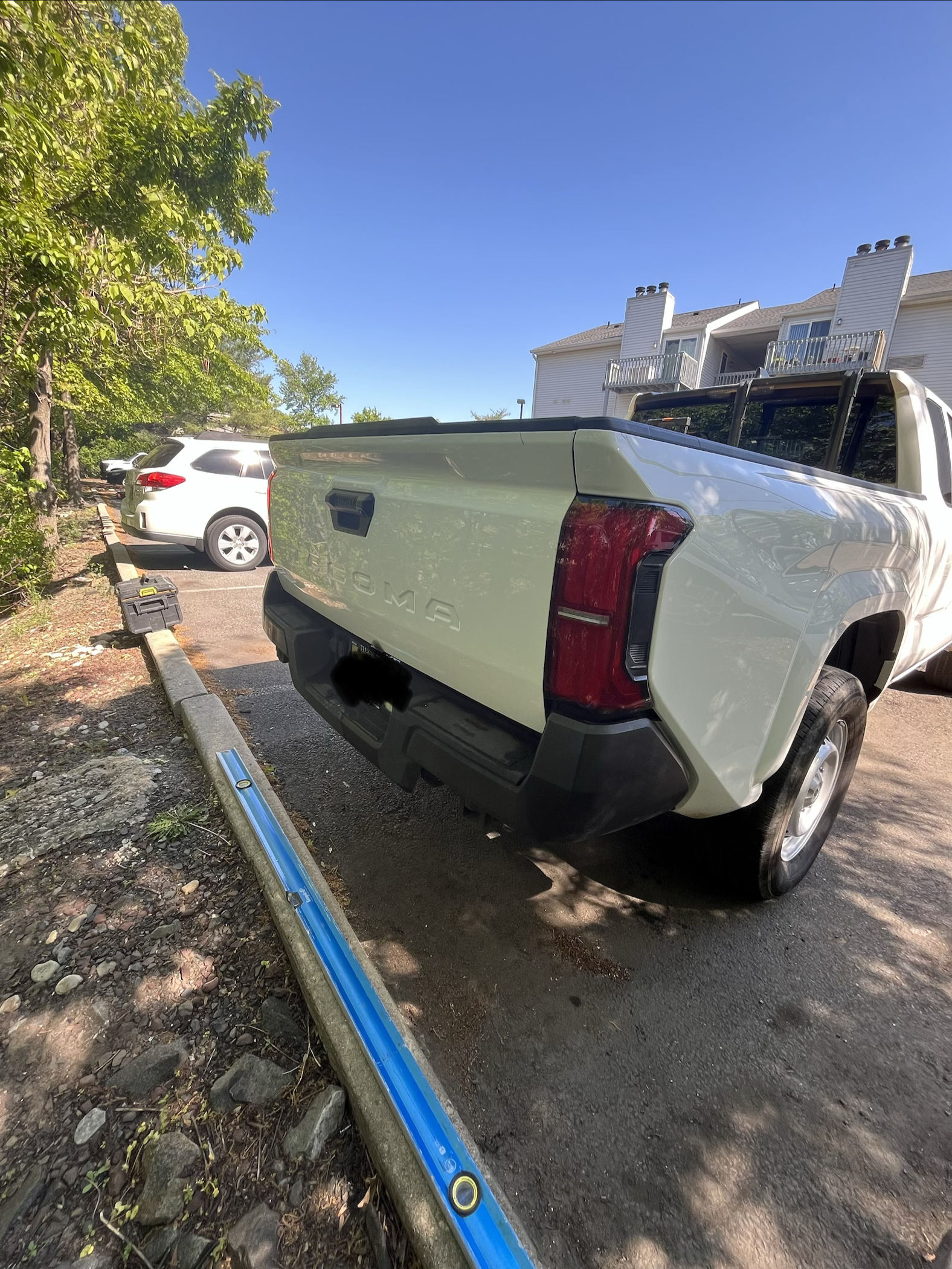 Used 2025 Toyota Tacoma SR RWD image 5