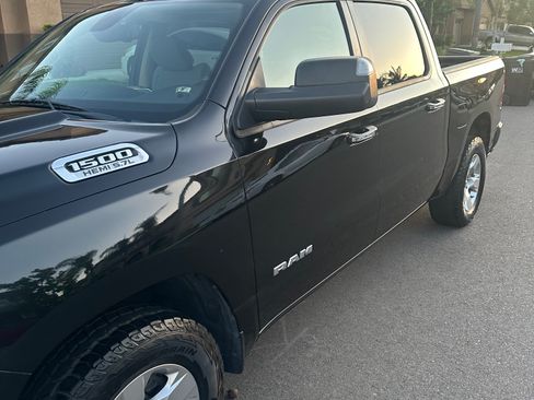 Used 2019 RAM 1500 Big Horn RWD image 10