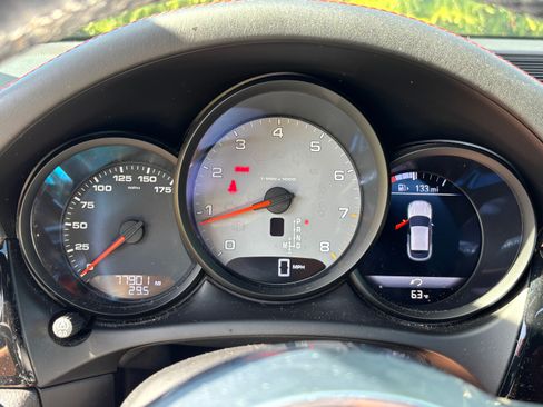 Used 2017 Porsche Macan S image 11