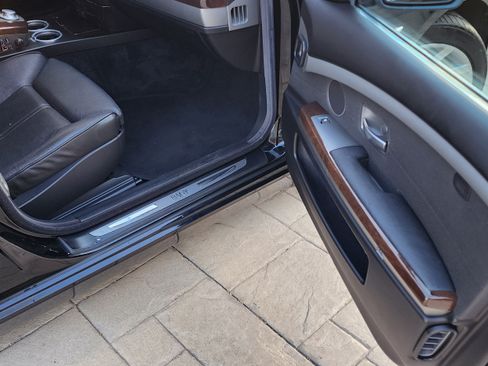 Used 2005 BMW 745i image 10