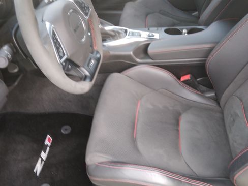 Used 2020 Chevrolet Camaro ZL1 image 13