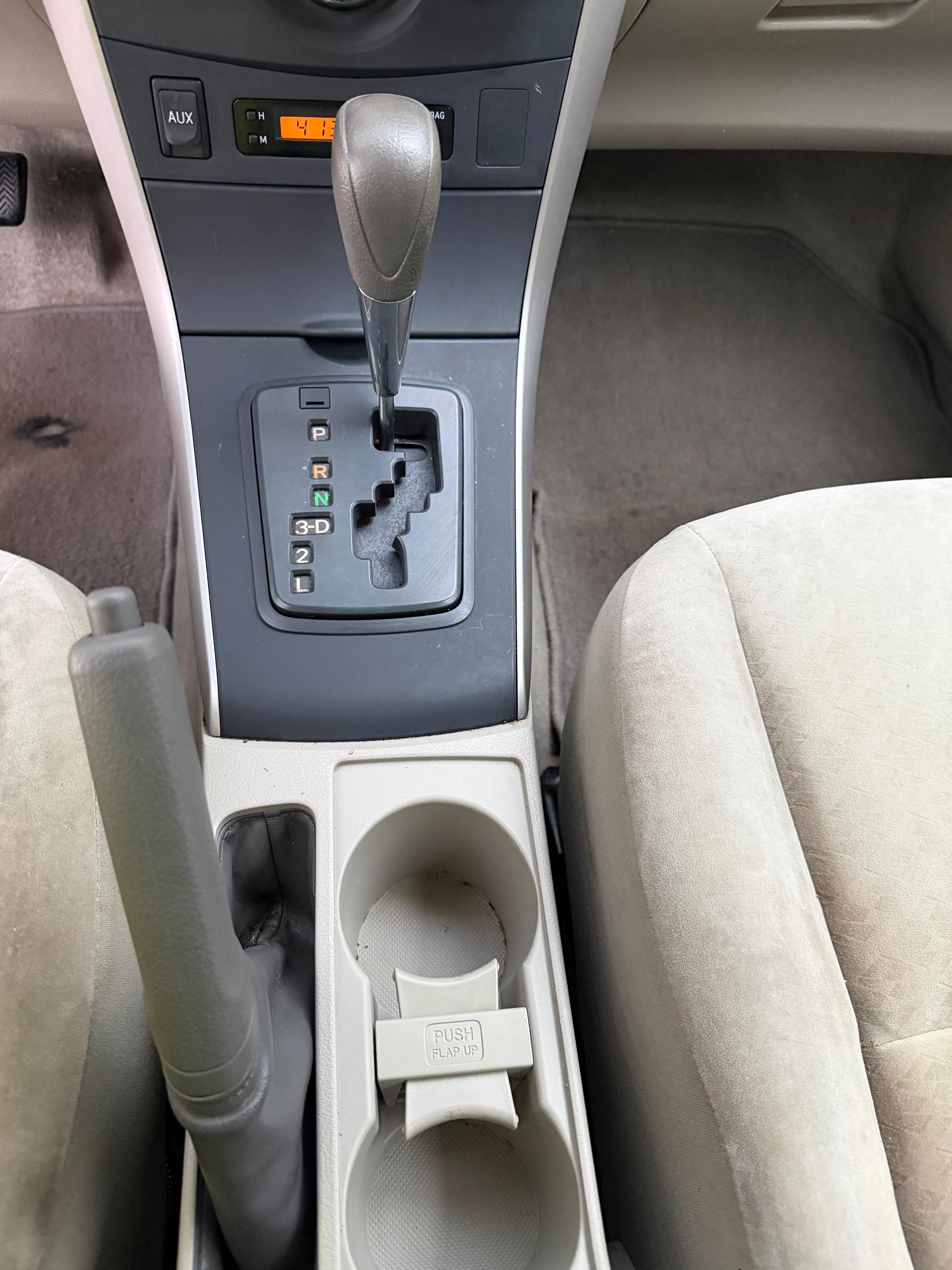 Used 2010 Toyota Corolla FWD image 8
