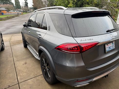 Used 2020 Mercedes-Benz GLE 450 450 4MATIC Sport Utility 4D image 8