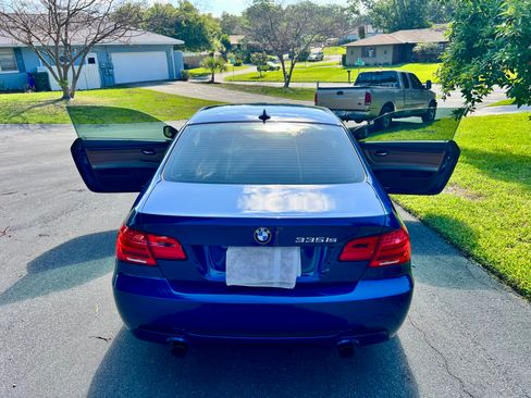Used 2011 BMW 335is Coupe RWD image 6