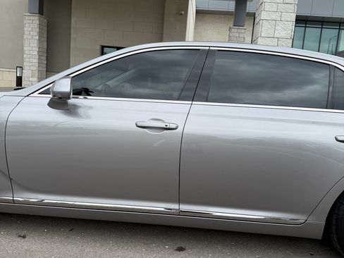 Used 2020 Genesis G90 5.0 Ultimate RWD image 16