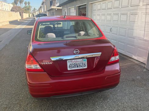 Used 2009 Nissan Versa 1.8 S w/ PWR Pkg image 6