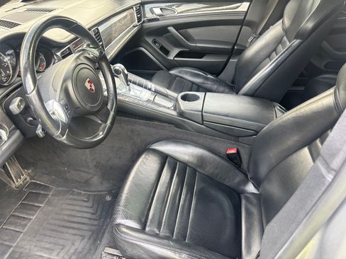 Used 2011 Porsche Panamera Turbo image 9