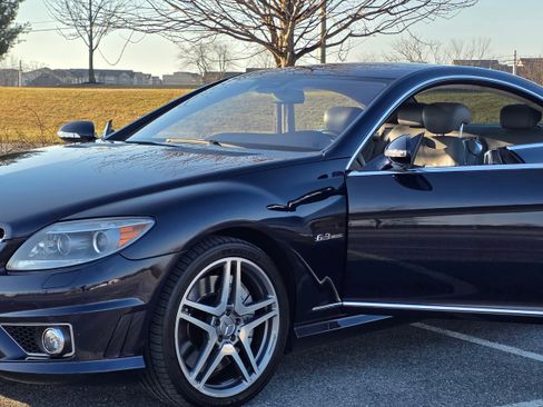 Used 2008 Mercedes-Benz CL 63 AMG image 12