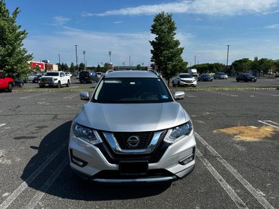 Used 2018 Nissan Rogue SL