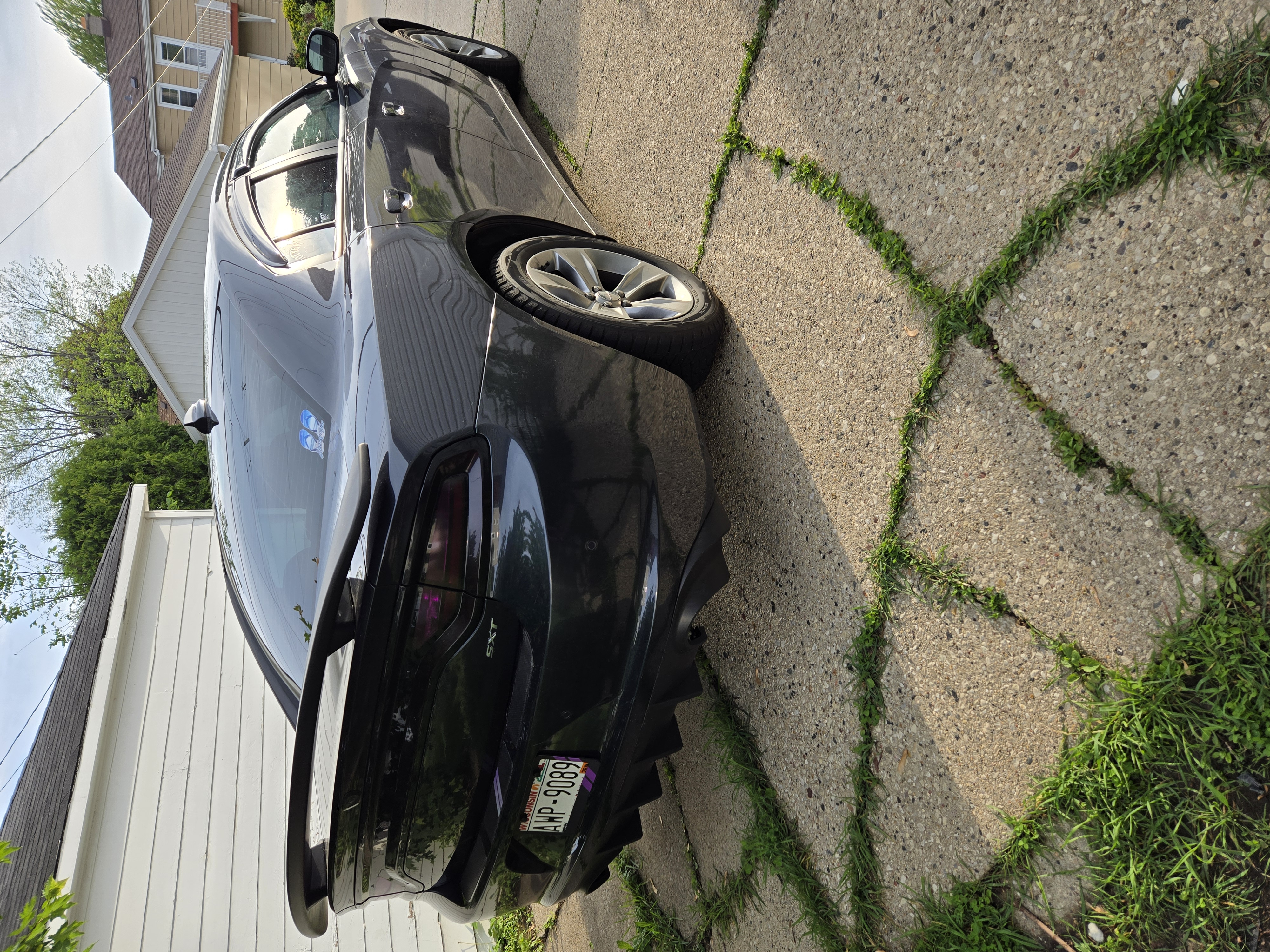 Used 2016 Dodge Charger SXT w/ Driver Confidence Group RWD image 5