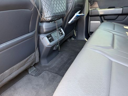 Used 2025 Ford F150 Lariat w/ Equipment Group 501A Mid AWD/4WD image 11