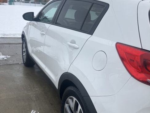 Used 2016 Kia Sportage LX image 8