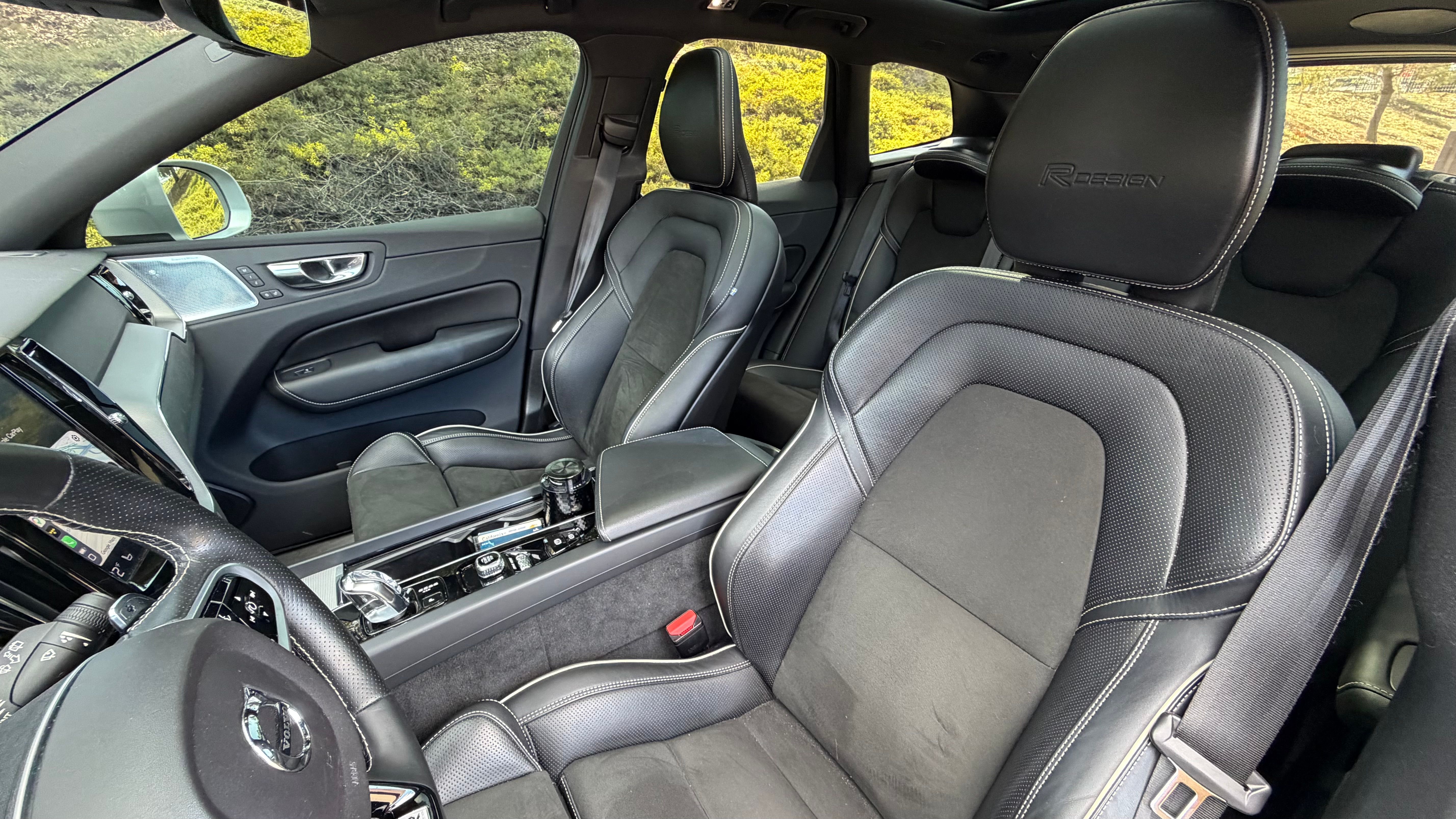 Used 2019 Volvo XC60 T8 R-Design w/ Advanced Package AWD/4WD image 20