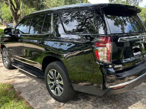 Used 2022 Chevrolet Tahoe LT w/ Luxury Package image 4