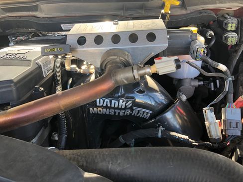 Used 2018 RAM 3500 Laramie image 10