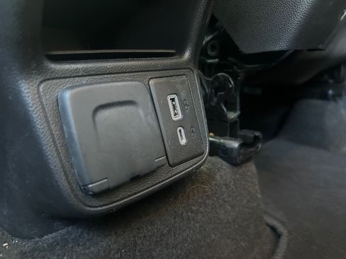 Used 2021 Chevrolet TrailBlazer LT w/ Sun and Liftgate Package image 16