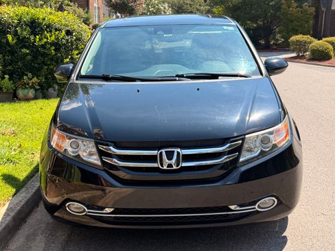 Used 2014 Honda Odyssey Touring Elite image 5
