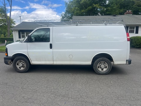 Used 2013 Chevrolet Express 2500 RWD image 1