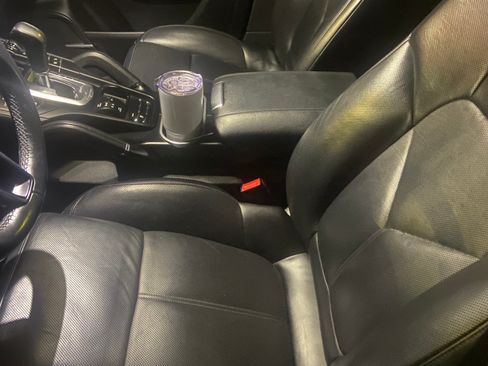 Used 2015 Porsche Cayenne Diesel AWD/4WD image 6
