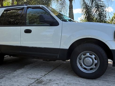 Used 2012 Ford Expedition XL w/ HD Trailer Tow Pkg image 5