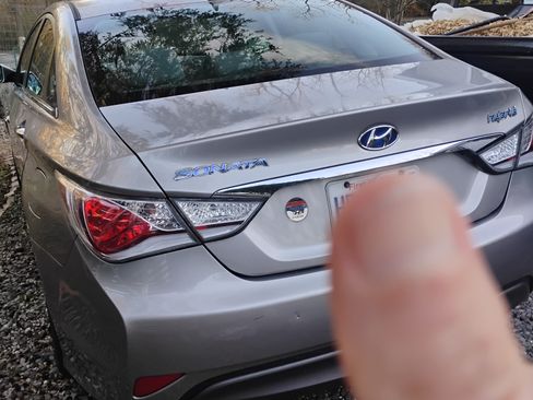 Used 2013 Hyundai Sonata Hybrid image 8