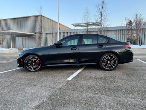 Used 2023 BMW M340i xDrive image 25