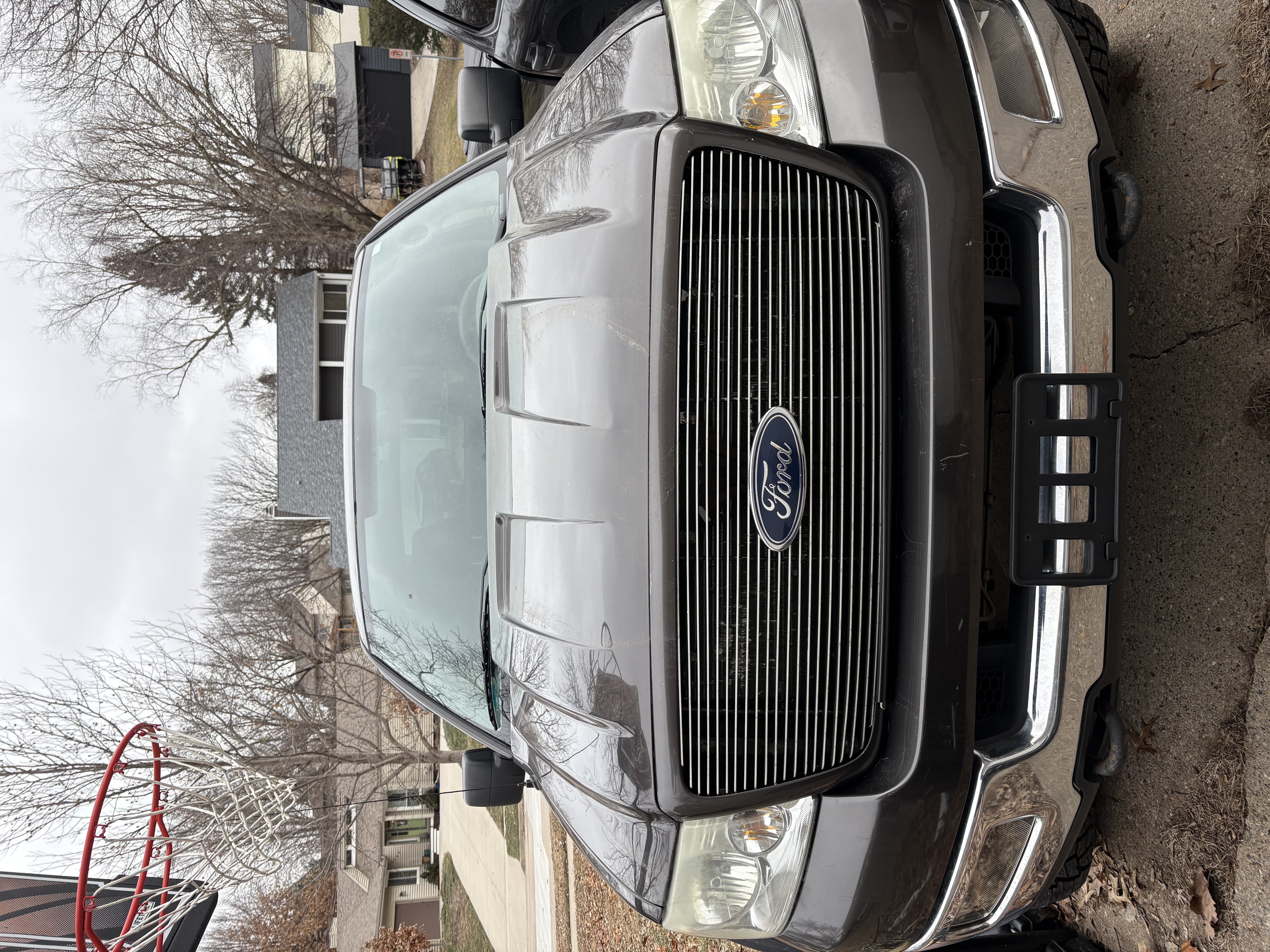 Used 2005 Ford F150 XLT AWD/4WD image 1