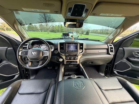 Used 2021 RAM 1500 Laramie image 18