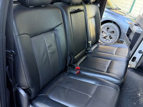 Used 2015 Ford F250 Lariat w/ Lariat Ultimate Package AWD/4WD image 10