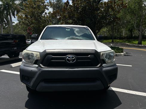 Used 2014 Toyota Tacoma 2WD Access Cab image 6