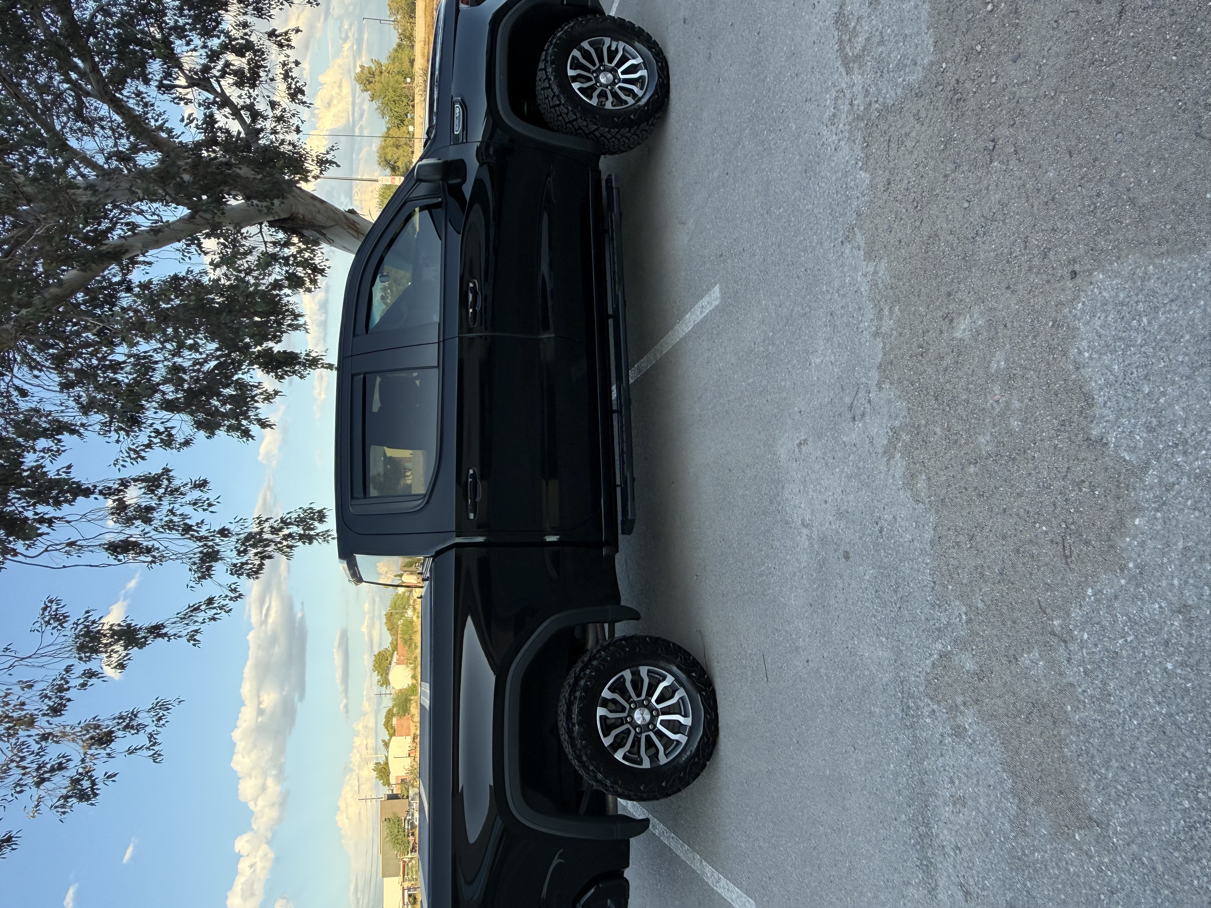 Used 2023 GMC Sierra 1500 Elevation AWD/4WD image 11