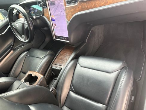 Used 2018 Tesla Model S 75D AWD/4WD image 11