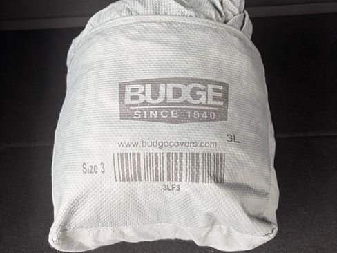 Used 2023 Tesla Model Y Performance image 22