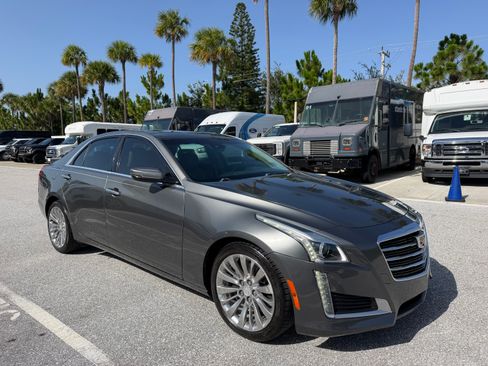 Used 2016 Cadillac CTS Luxury RWD image 2