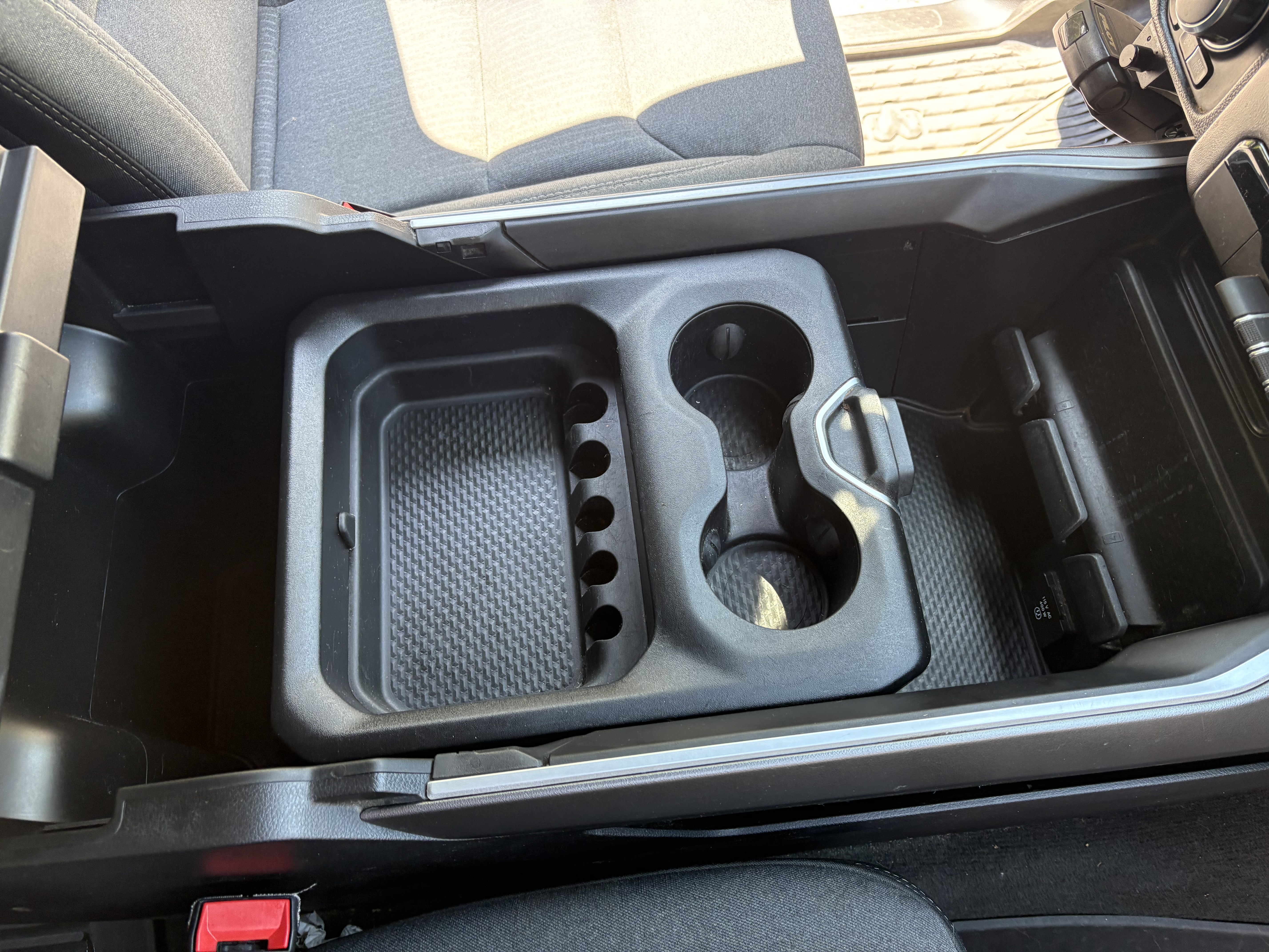 Used 2022 RAM 1500 Big Horn AWD/4WD image 18