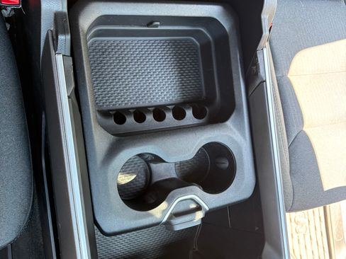 Used 2022 RAM 1500 Big Horn AWD/4WD image 18