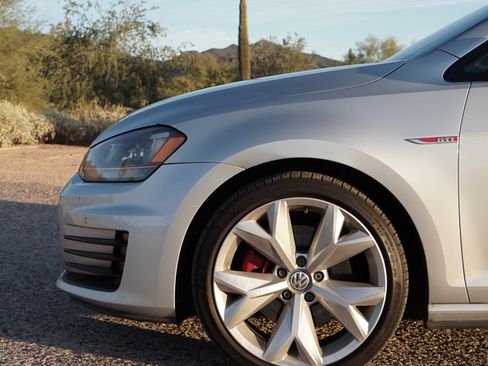 Used 2015 Volkswagen GTI S w/ Lighting Package (SEL) image 11