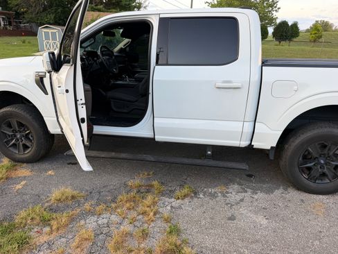Used 2023 Ford F150 XLT w/ Equipment Group 302A High AWD/4WD image 20