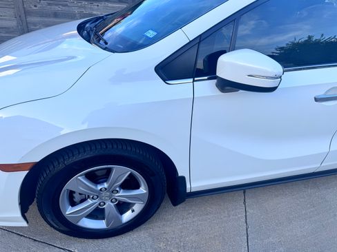 Used 2018 Honda Odyssey EX-L image 10