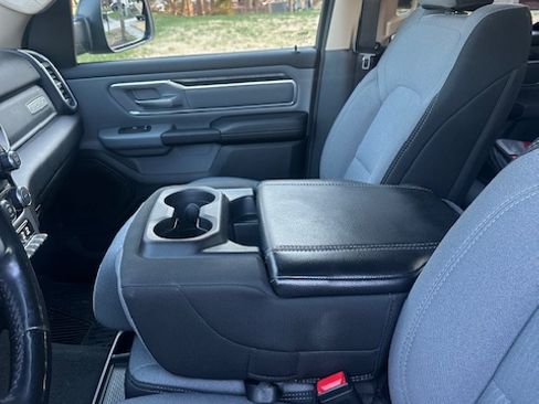 Used 2019 RAM 1500 Big Horn image 6