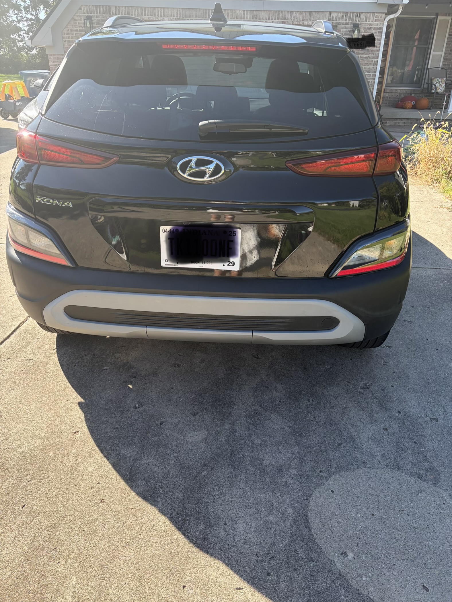 Used 2023 Hyundai Kona SEL w/ Cargo Package FWD image 14