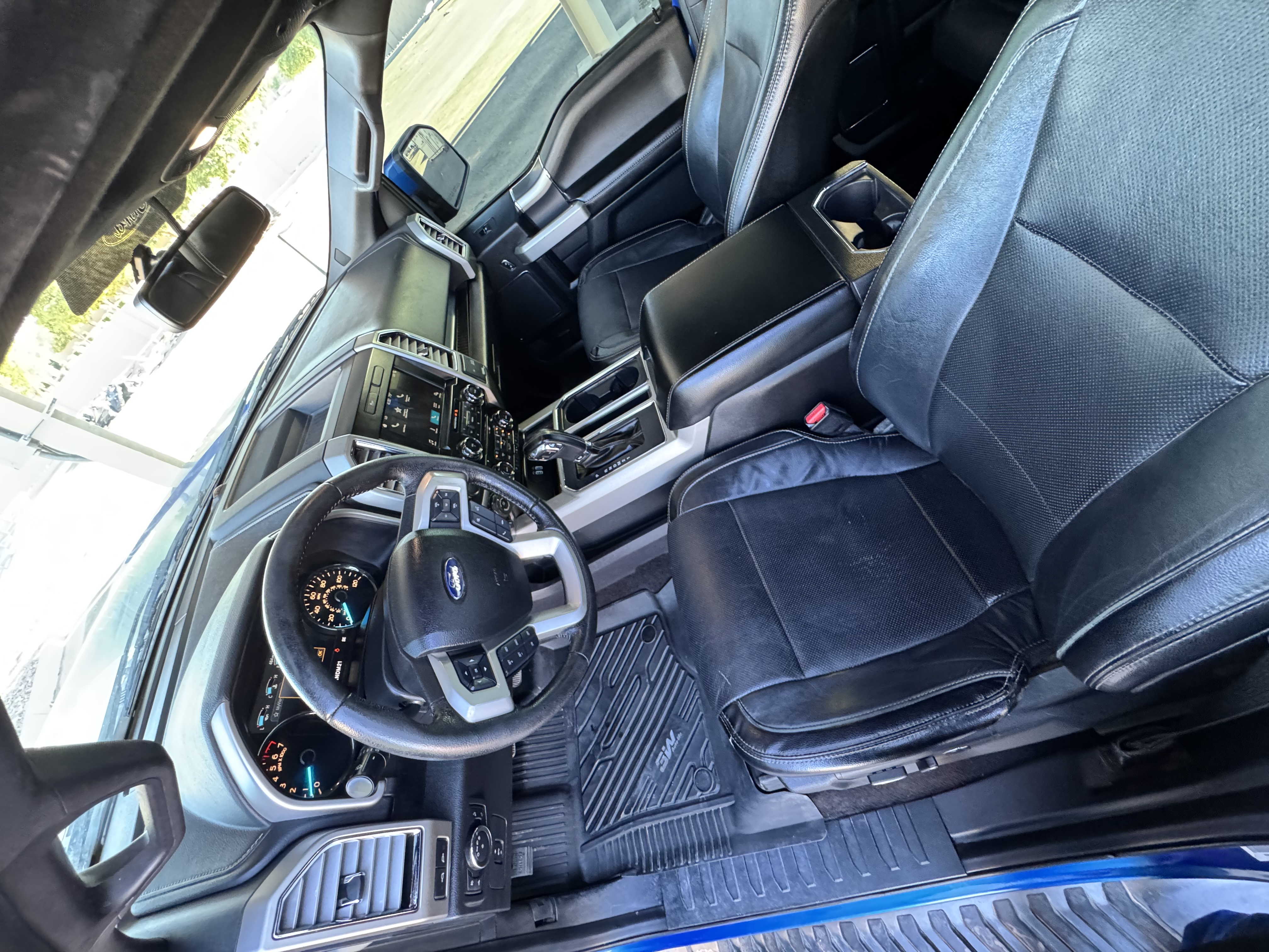 Used 2016 Ford F150 Lariat AWD/4WD image 10