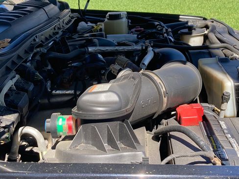 Used 2019 Ford F350 Platinum w/ Platinum Ultimate Package image 23