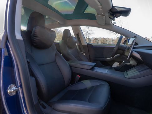 Used 2024 Tesla Model 3 Long Range image 17