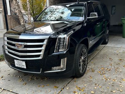 Used 2015 Cadillac Escalade ESV Luxury