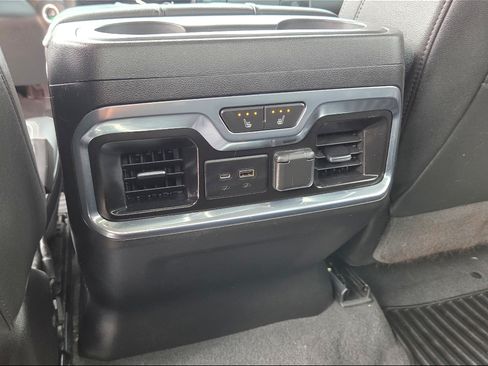 Used 2021 Chevrolet Silverado 2500 LTZ w/ LTZ Plus Package image 15