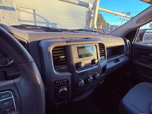 Used 2019 RAM 1500 Tradesman w/ Popular Equipment Group image 17